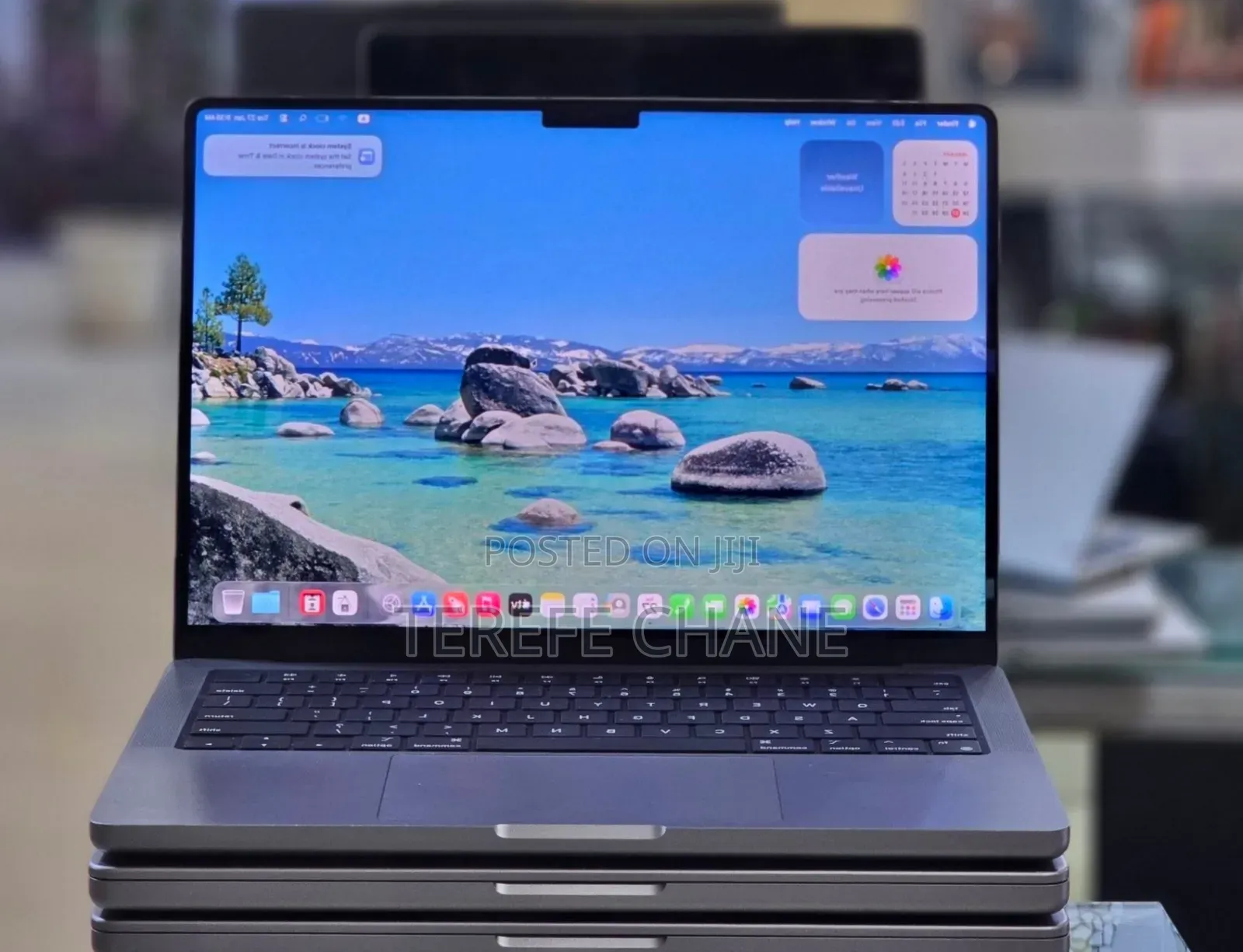 New Laptop Apple MacBook Pro M1 32GB Apple M1 Pro SSD 512GB