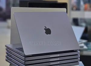New Laptop Apple MacBook Pro M1 32GB Apple M1 Pro SSD 512GB