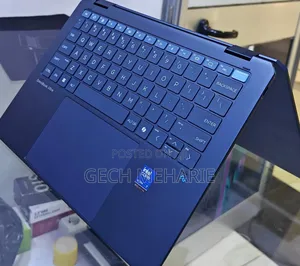 New Laptop HP OmniBook Ultra Flip 14" 32GB Intel Core Ultra 7 SSD 1T