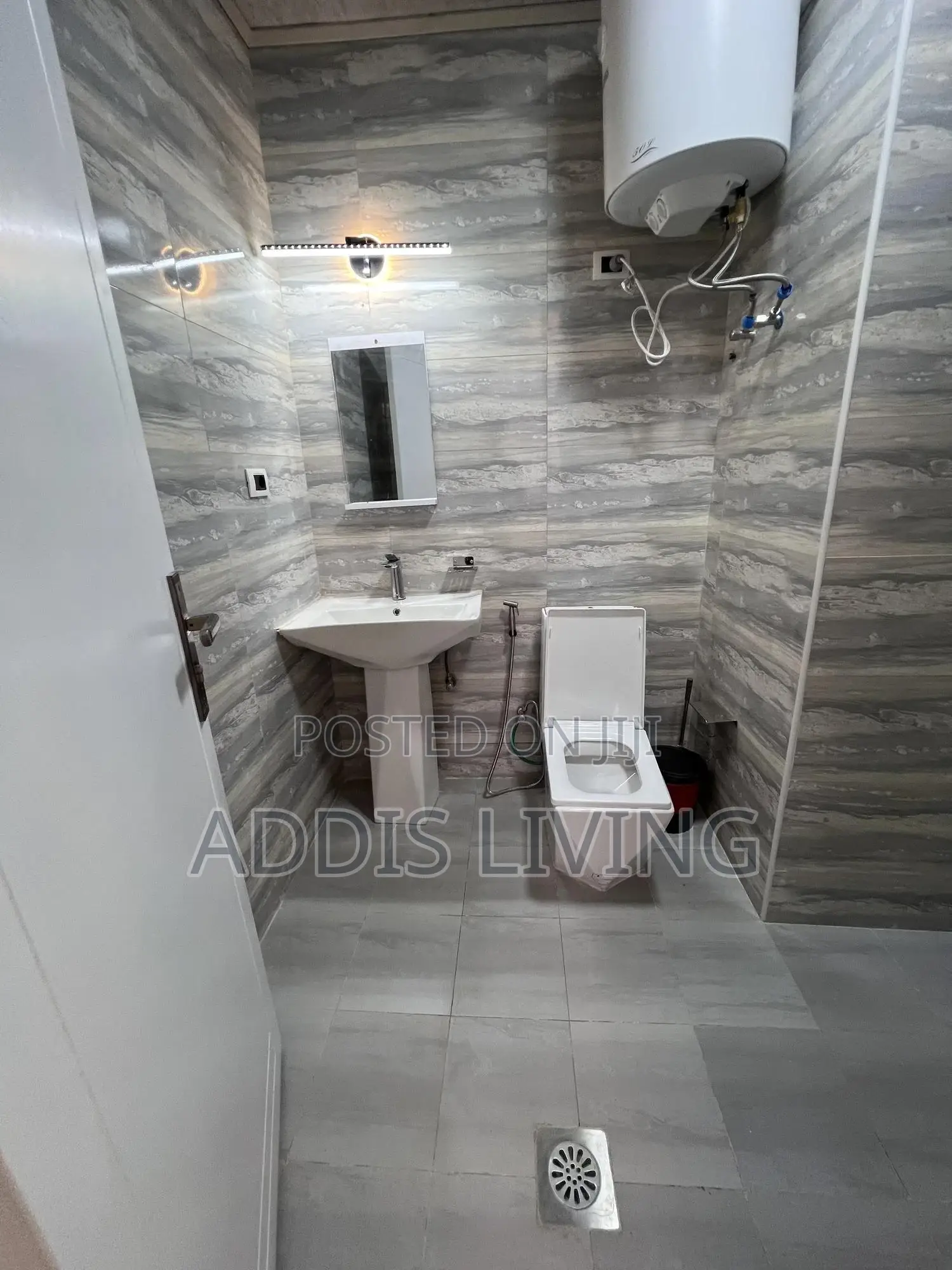 Furnished 2bdrm Apartment in Bole for rent