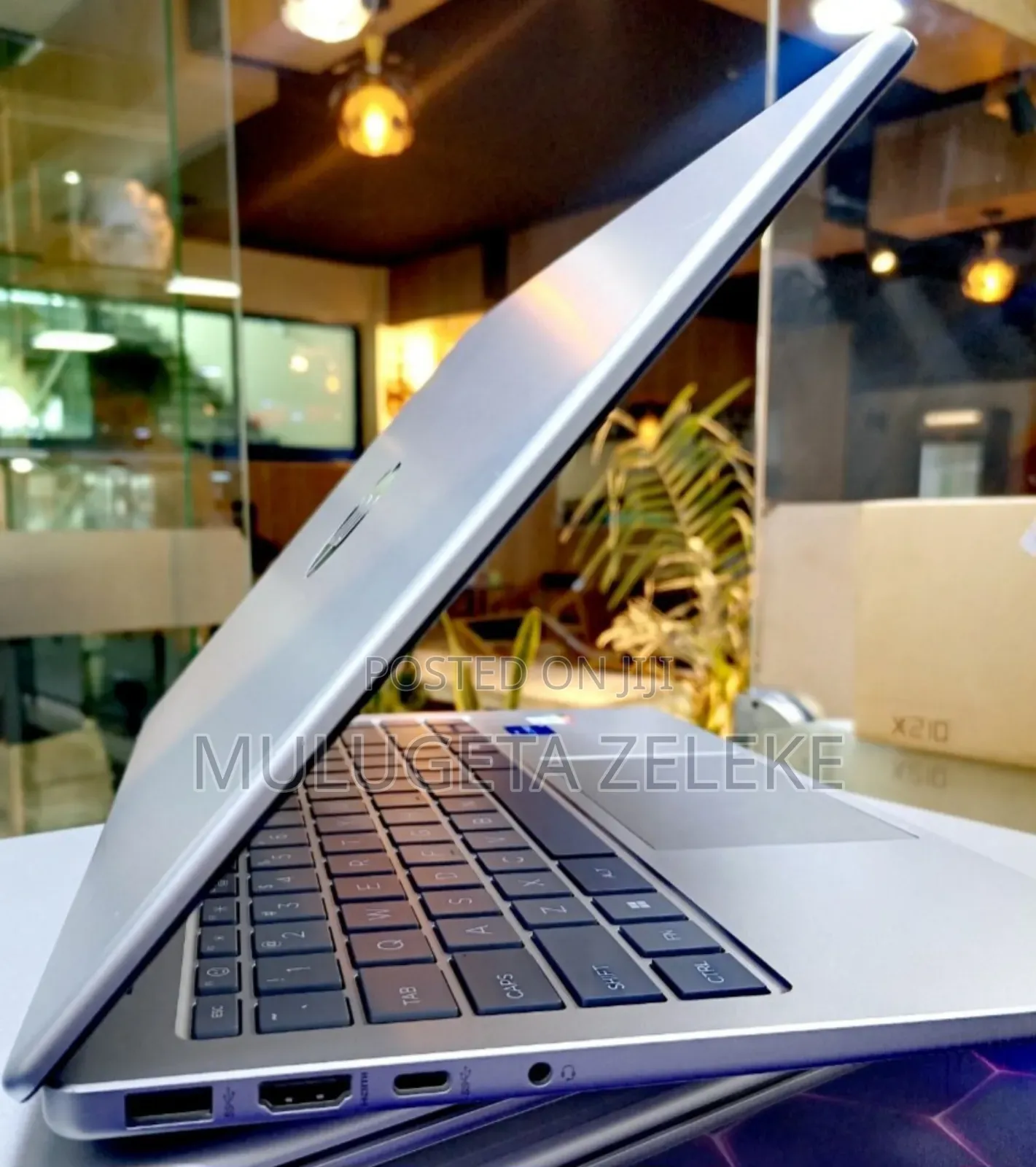 New Laptop HP Chromebook 13 16GB Intel Core i5 SSD 1T