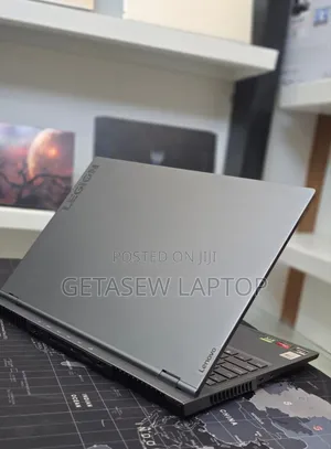 New Laptop Lenovo Legion 7 32GB AMD Ryzen 7 SSD 1T