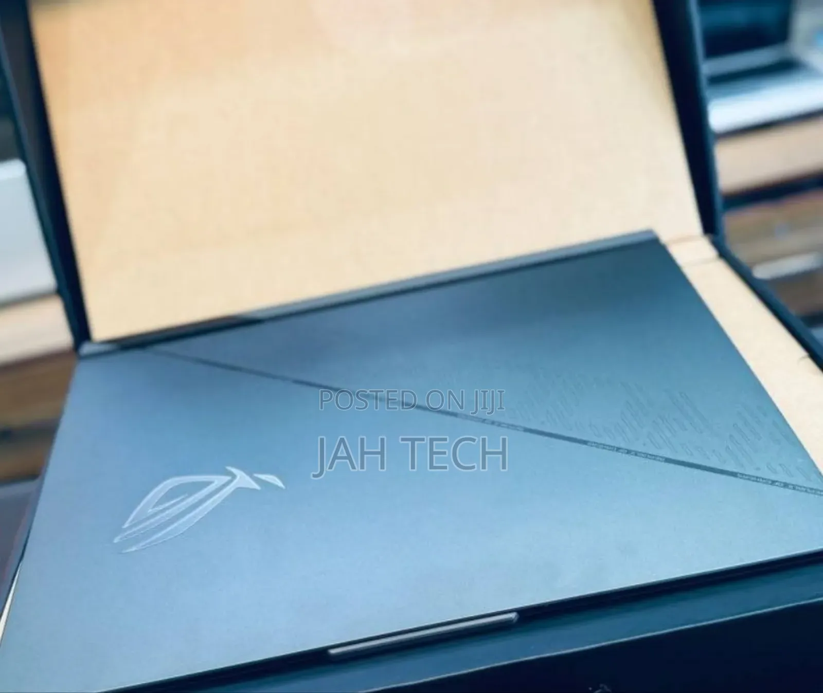 New Laptop Asus ROG Strix G17 16GB Intel Core i9 SSD 1T