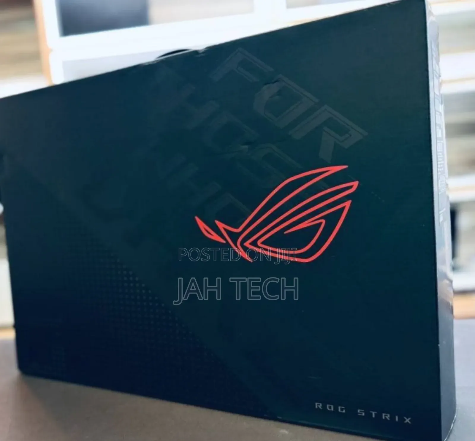 New Laptop Asus ROG Strix G17 16GB Intel Core i9 SSD 1T