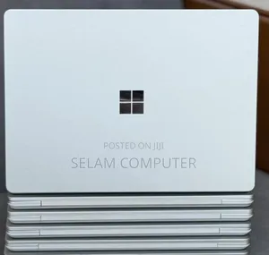New Laptop Microsoft Surface 16GB Intel Core i5 SSD 256GB