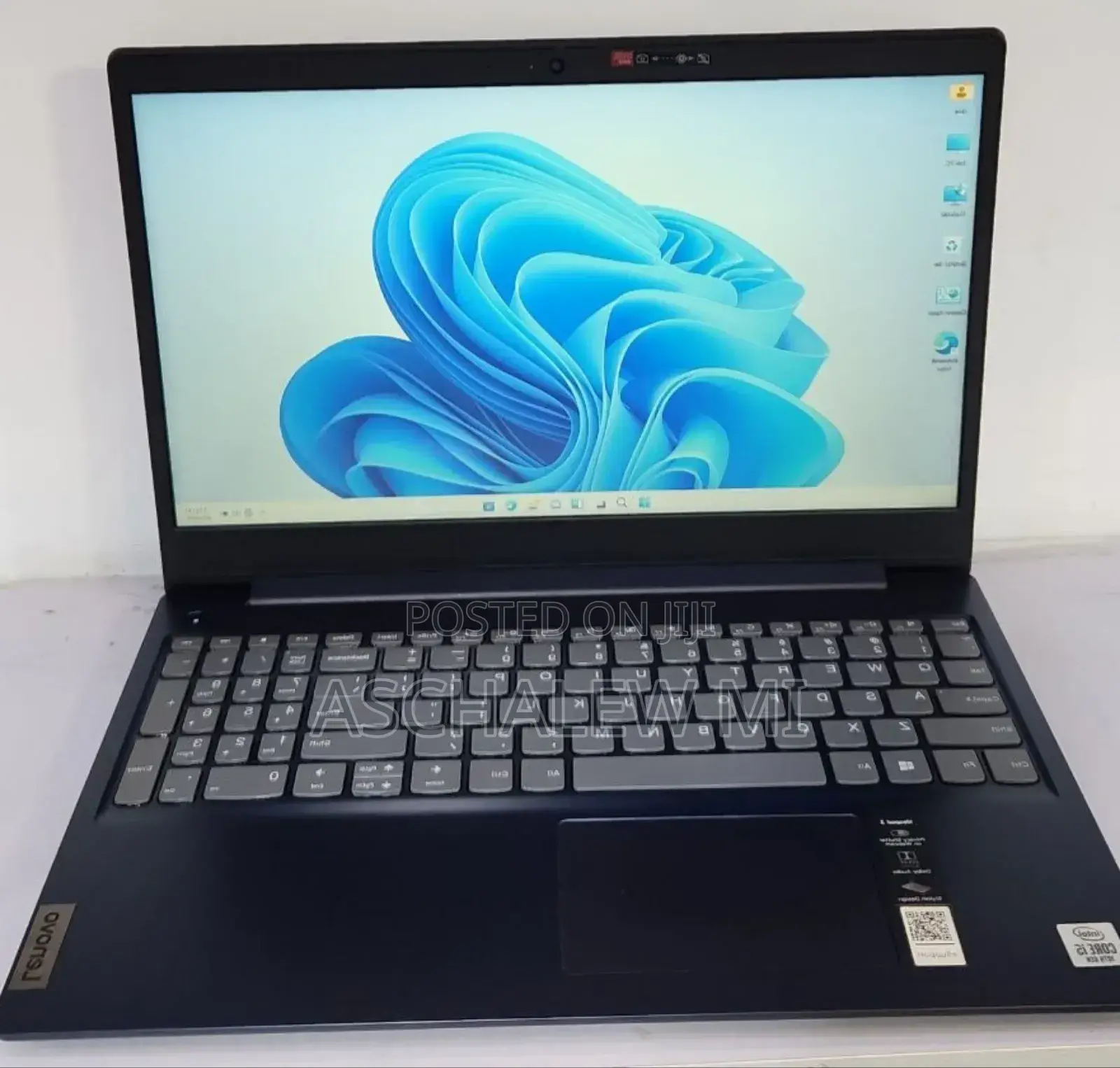 New Laptop Lenovo Ideapad 3 8GB Intel Core i5 HDD 1T