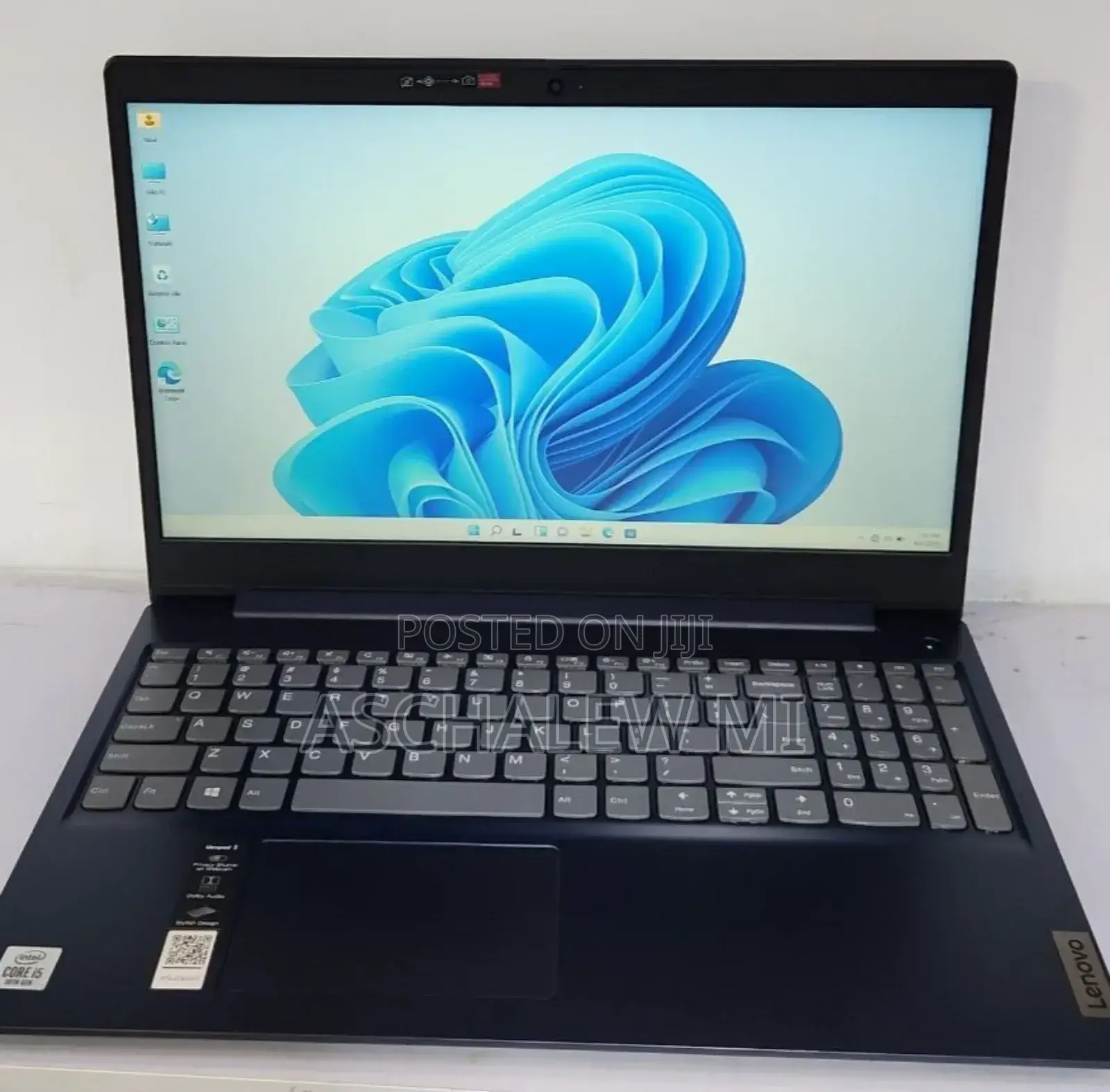 New Laptop Lenovo Ideapad 3 8GB Intel Core i5 HDD 1T