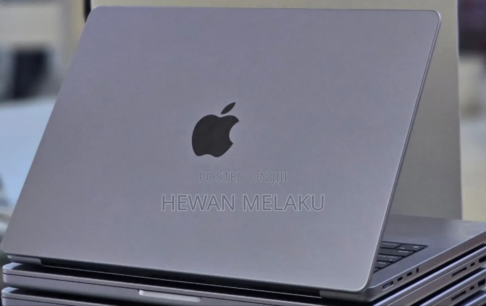 New Laptop Apple MacBook Pro M1 32GB Apple M1 Pro SSD 512GB