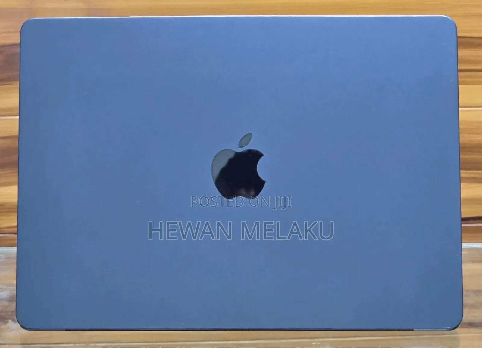 New Laptop Apple MacBook Air 2025 M4 13-inch 16GB Apple M4 SSD 256GB