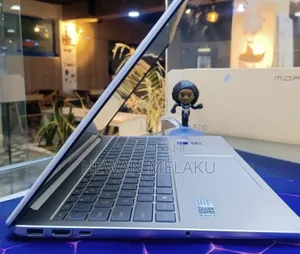 New Laptop HP Stream Notebook 16GB Intel Core i7 SSD 1T