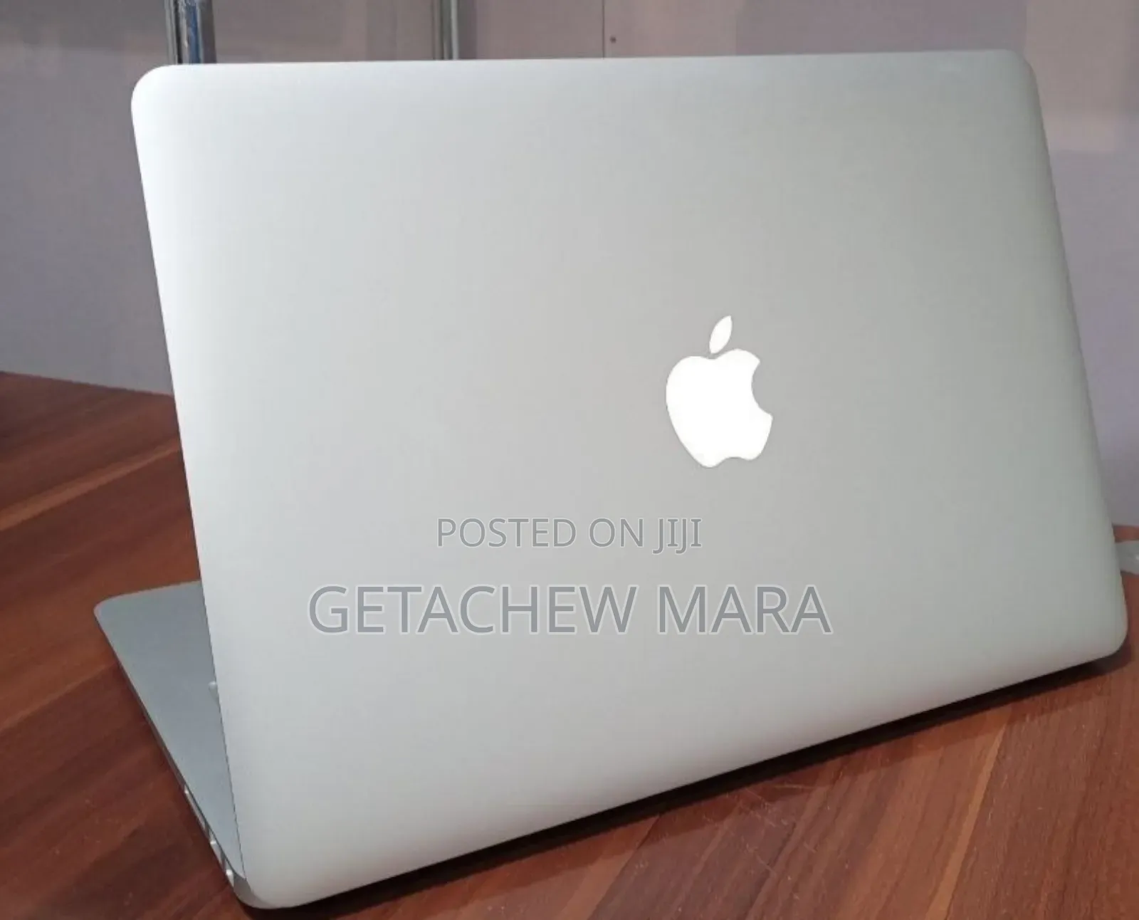 New Laptop Apple MacBook 2015 8GB Intel Core i5 SSD 128GB