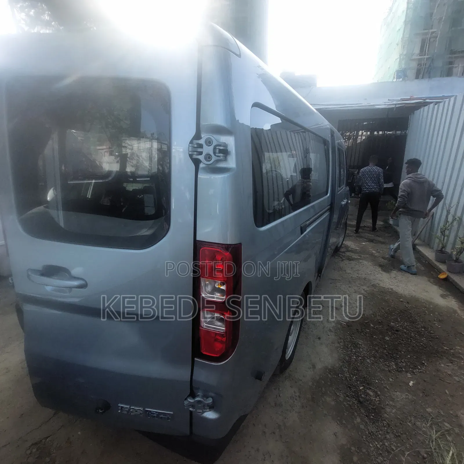 New Wuling GL6460 2025 Silver