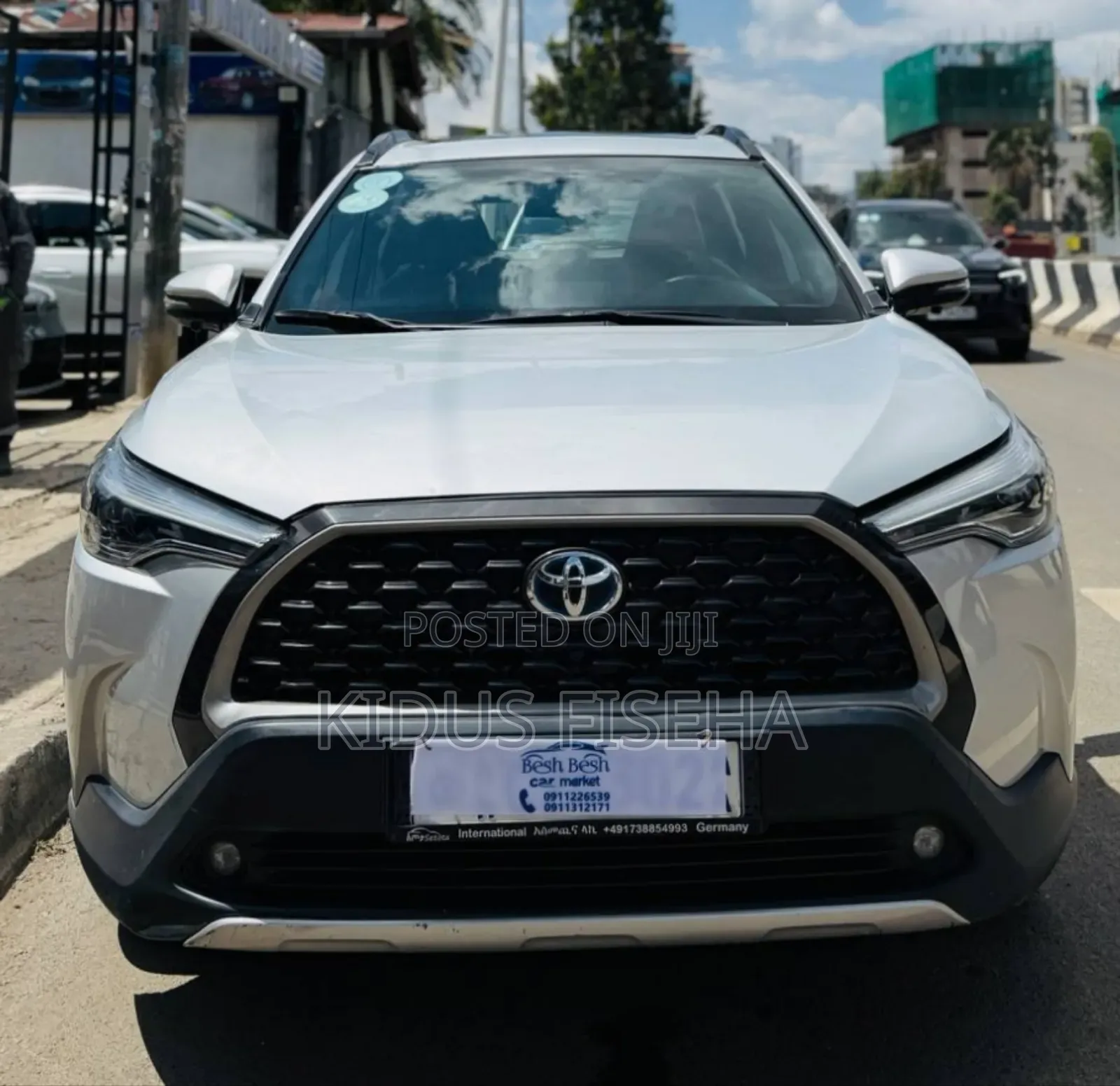 Toyota Corolla Cross Hybrid S AWD 2023 Silver