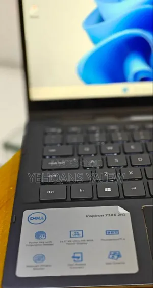 New Laptop Dell Inspiron 7306 16GB Intel Core i7 SSD 512GB