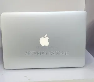 New Laptop Apple MacBook Air 2017 8GB Intel Core i5 SSD 256GB