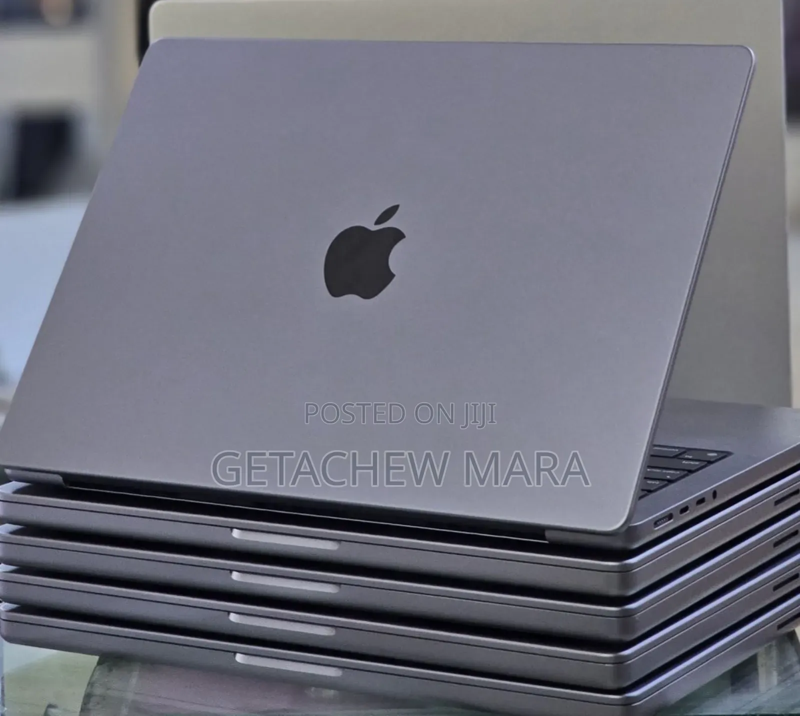 New Laptop Apple MacBook Pro M1 32GB Apple M1 Pro SSD 512GB