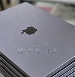 New Laptop Apple MacBook Pro M1 32GB Apple M1 Pro SSD 512GB