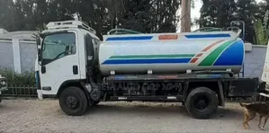 Isuzu Obama 2010