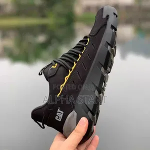 Cat 100% Water Proof Black Color Master Quality Shoes for Man's