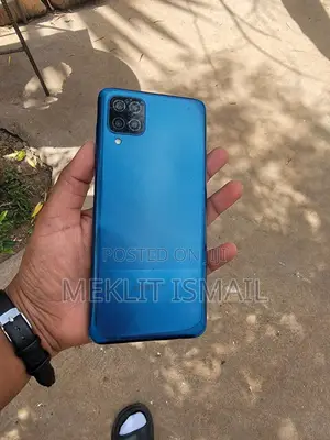 Samsung Galaxy M12 64 GB Blue