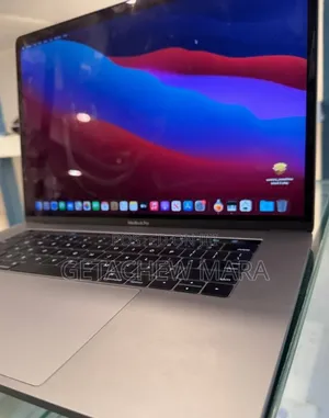 New Laptop Apple MacBook 2016 16GB Intel SSD 256GB