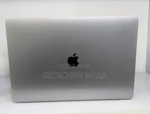 New Laptop Apple MacBook 2018 32GB Intel Core i9 SSD 512GB