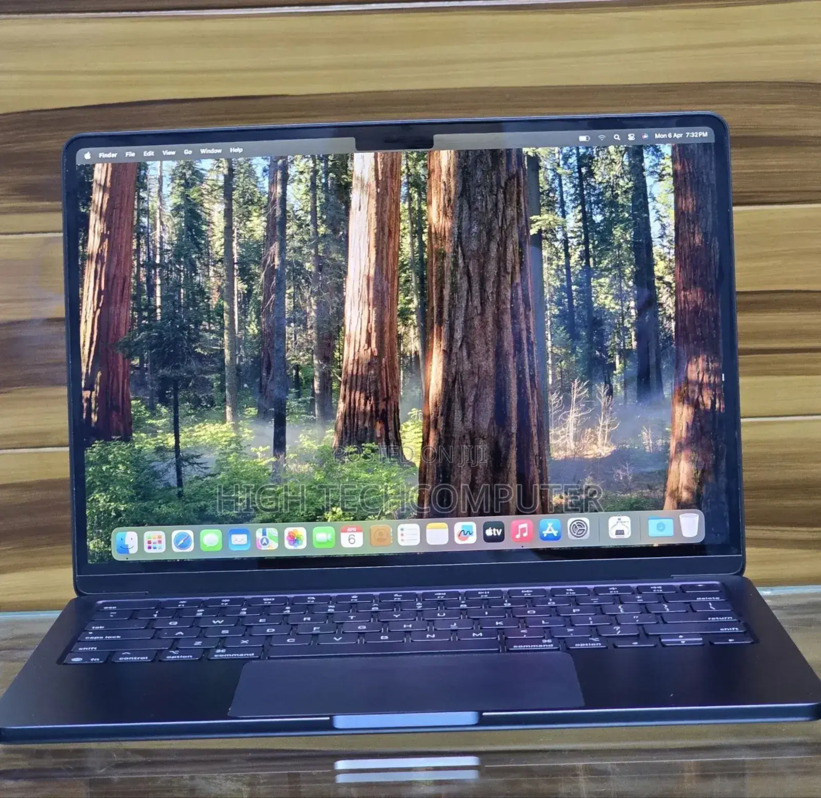 New Laptop Apple MacBook Air 2025 M4 13-inch 16GB Apple M4 SSD 256GB
