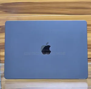 New Laptop Apple MacBook Air 2025 M4 13-inch 16GB Apple M4 SSD 256GB
