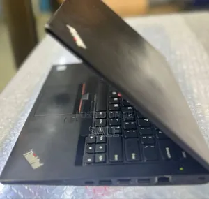 New Laptop Lenovo ThinkPad T470s 8GB Intel Core i5 SSD 512GB