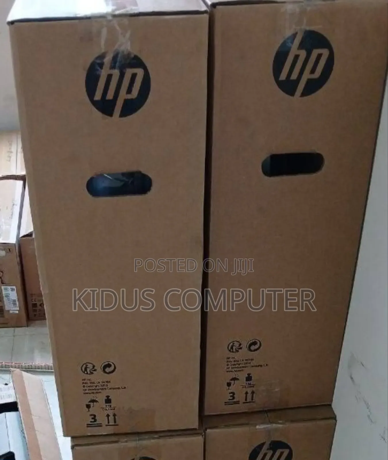 New HP 200 G4 22 All-in-One 16GB Intel Core i7 HDD 256GB