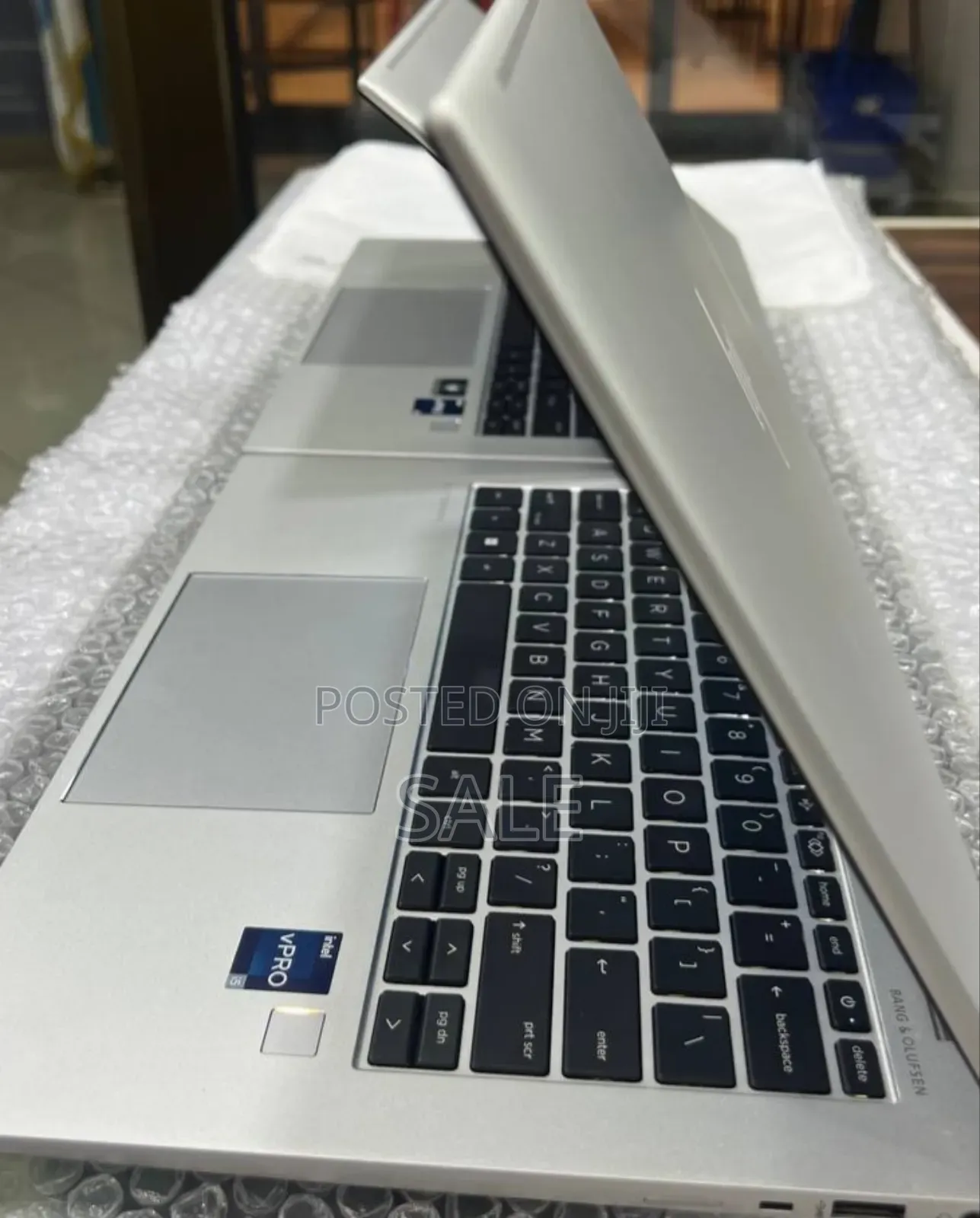 New Laptop HP EliteBook 840 G9 16GB Intel Core i5 SSD 512GB