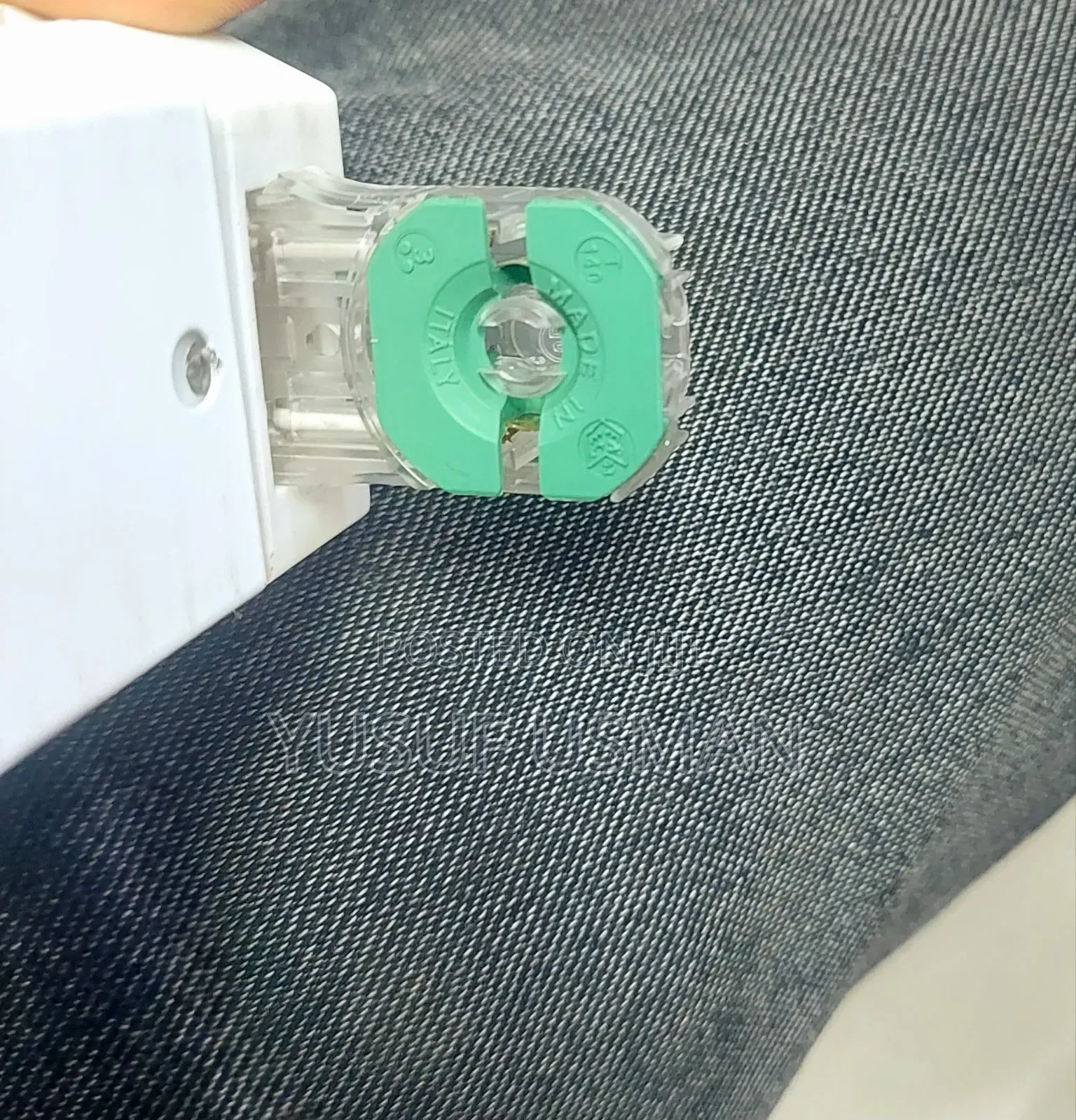 1*18 Fitting Holder የአምፖል አቃፊ