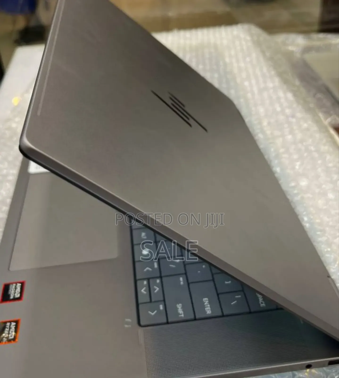 New Laptop HP OmniStudio X All-in-One 16GB AMD Ryzen 5 SSD 512GB