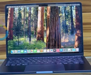 New Laptop Apple MacBook Air 2025 M4 13-inch 16GB Apple M4 SSD 256GB
