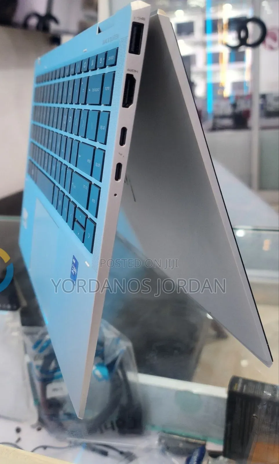 New Laptop HP EliteBook 1040 G8 16GB Intel Core i7 SSD 512GB