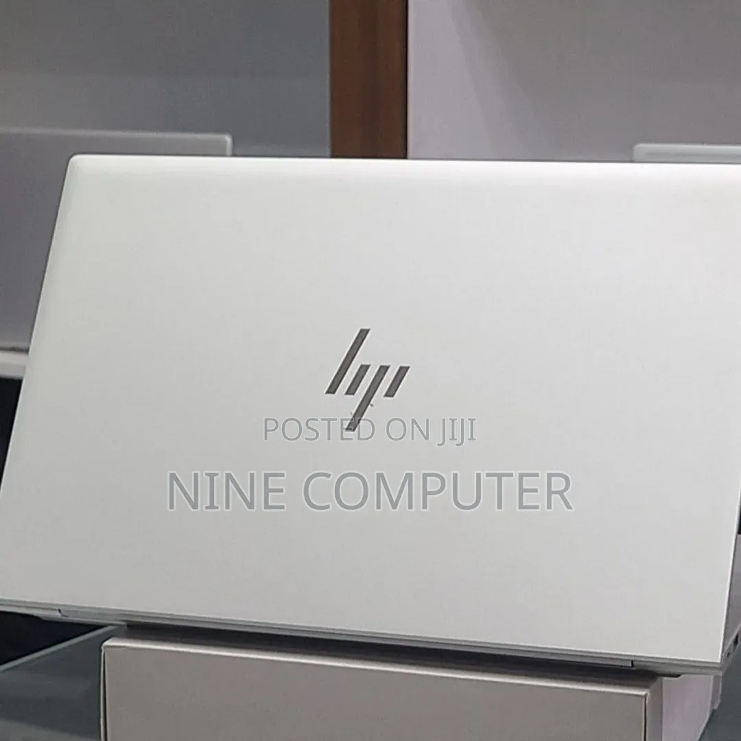 New Laptop HP EliteBook 840 G8 16GB Intel Core i5 SSD 512GB