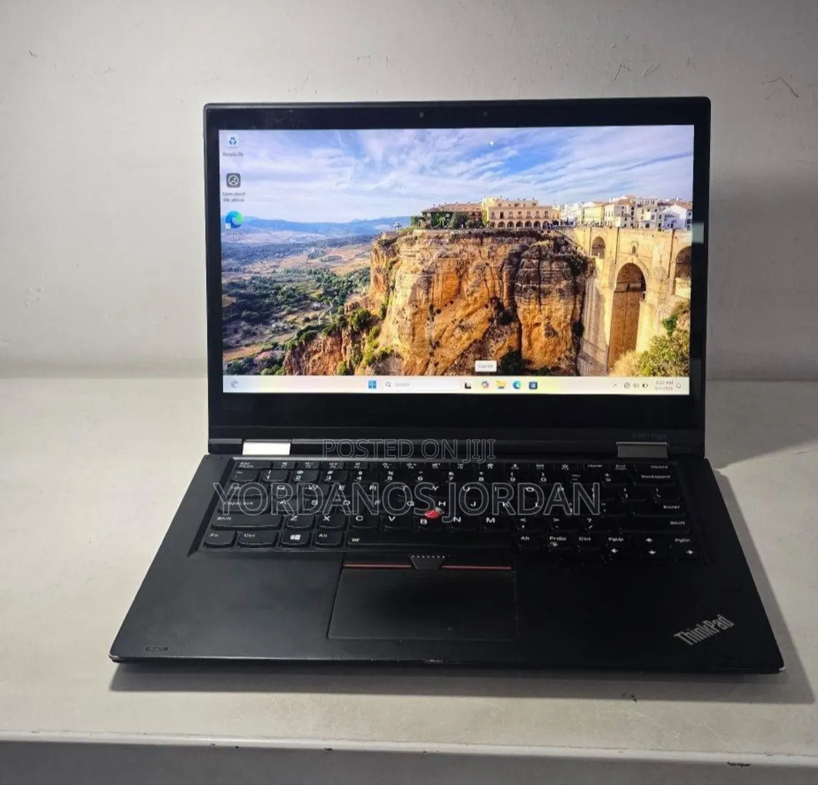 New Laptop Lenovo ThinkPad X380 Yoga 8GB Intel Core i7 SSD 128GB