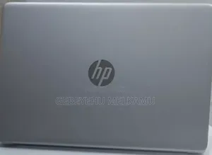 New Laptop HP 8GB Intel Core 3 SSD 256GB