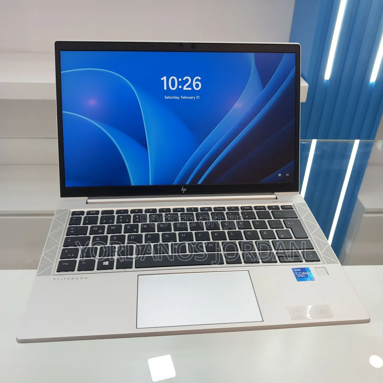 New Laptop HP EliteBook 830 G8 16GB Intel Core i7 SSD 512GB