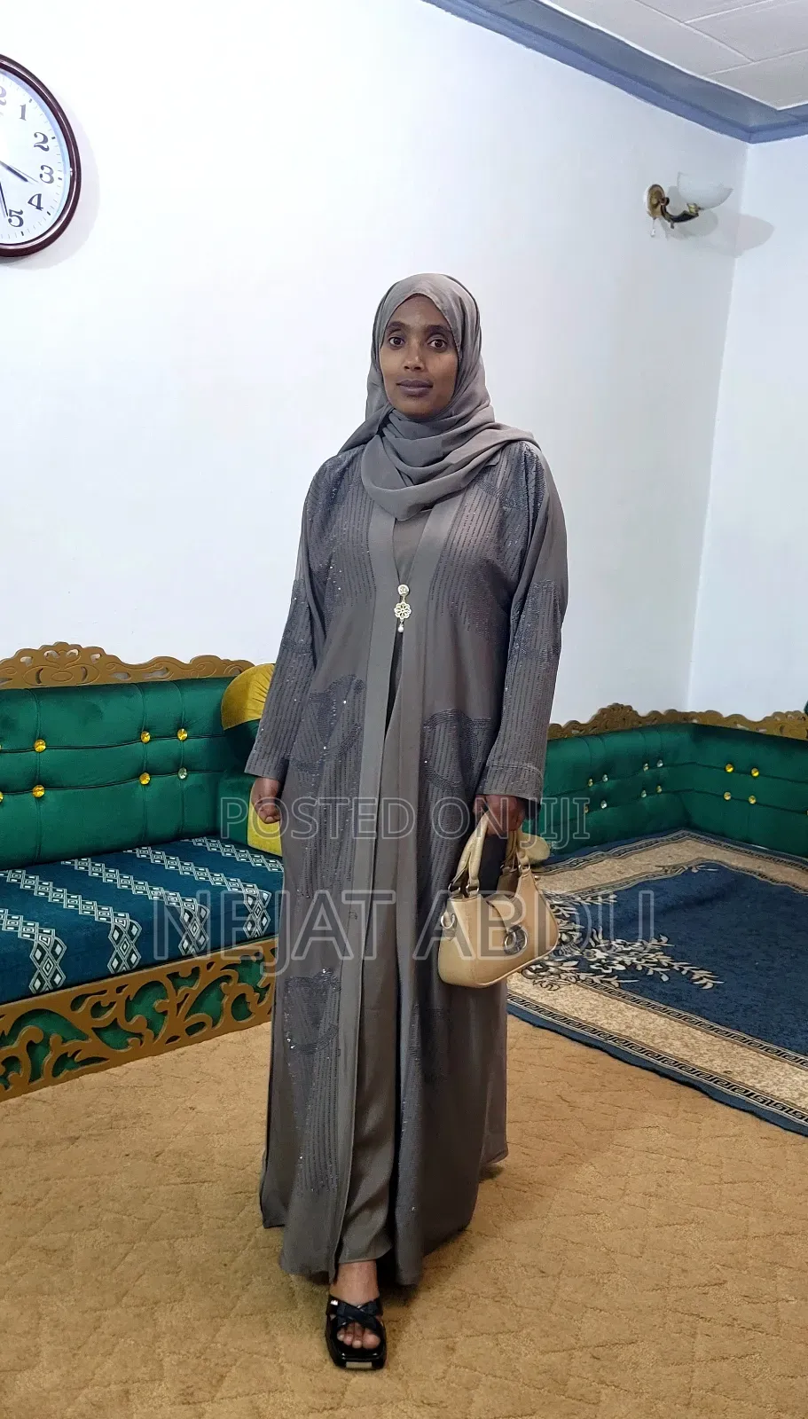 Abaya Cell