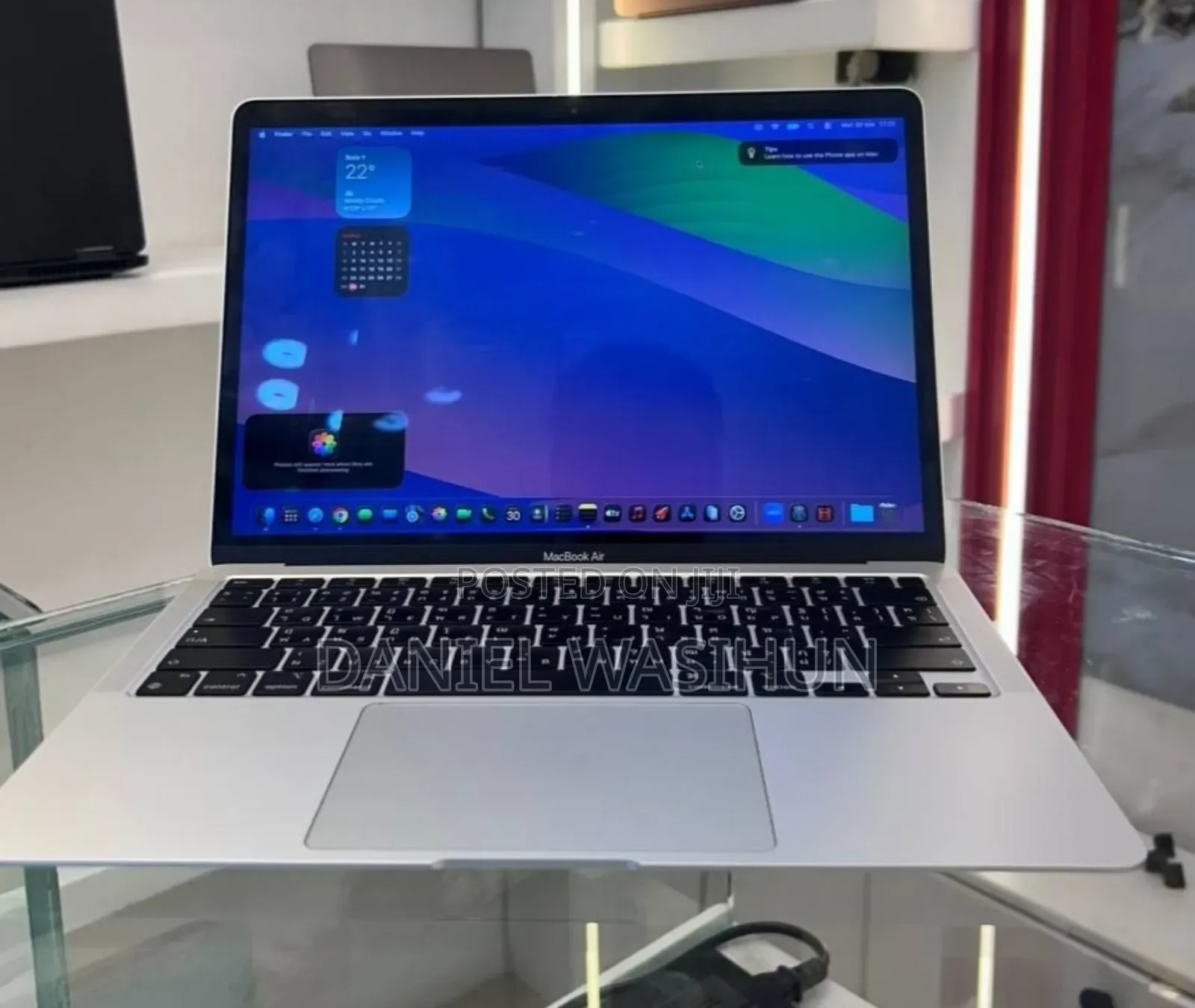 New Laptop Apple MacBook Air 2020 M1 8GB Intel Core i5 SSD 256GB