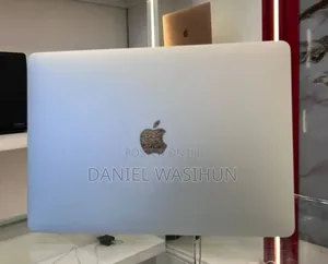 New Laptop Apple MacBook Air 2020 M1 8GB Intel Core i5 SSD 256GB