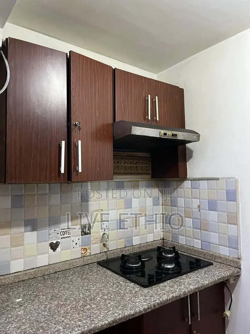 5bdrm House in Bole for rent