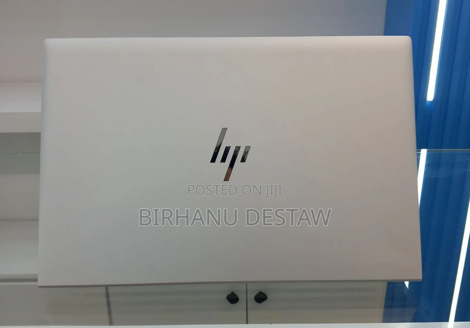 New Laptop HP EliteBook 830 G8 16GB Intel Core i7 SSD 512GB