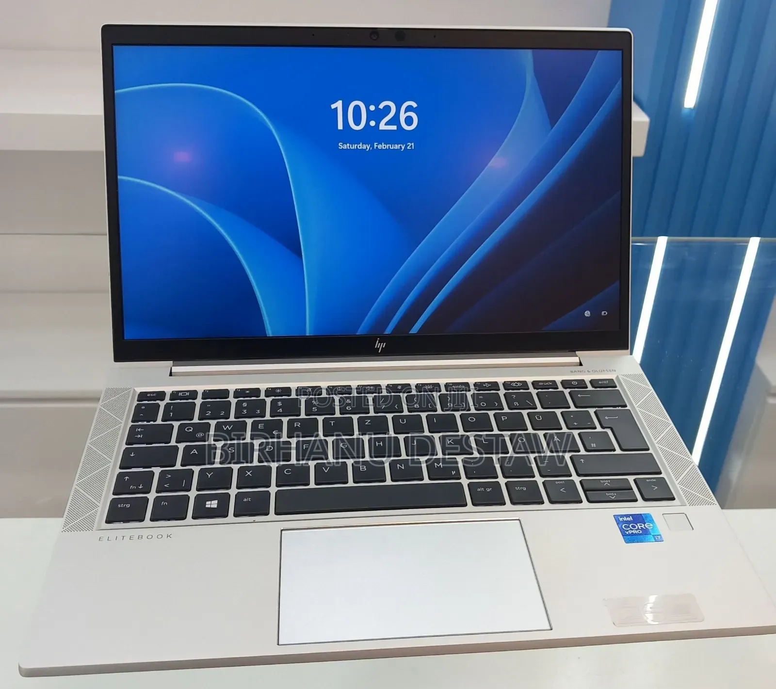 New Laptop HP EliteBook 830 G8 16GB Intel Core i7 SSD 512GB