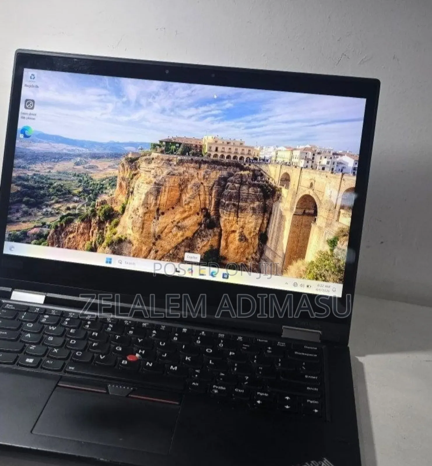 New Laptop Lenovo ThinkPad X390 Yoga 8GB Intel Core i7 SSD 128GB