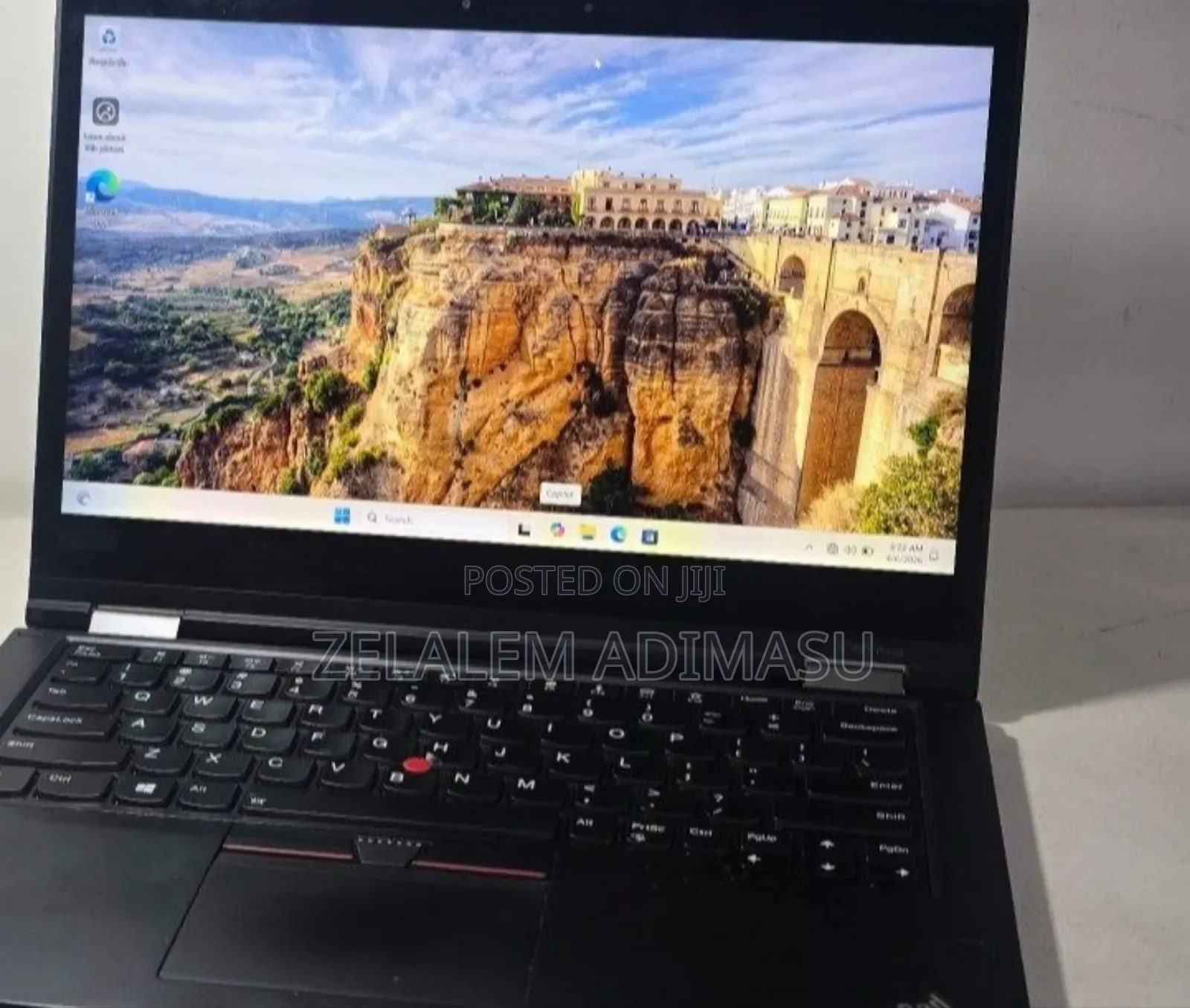 New Laptop Lenovo ThinkPad X390 Yoga 8GB Intel Core i7 SSD 128GB