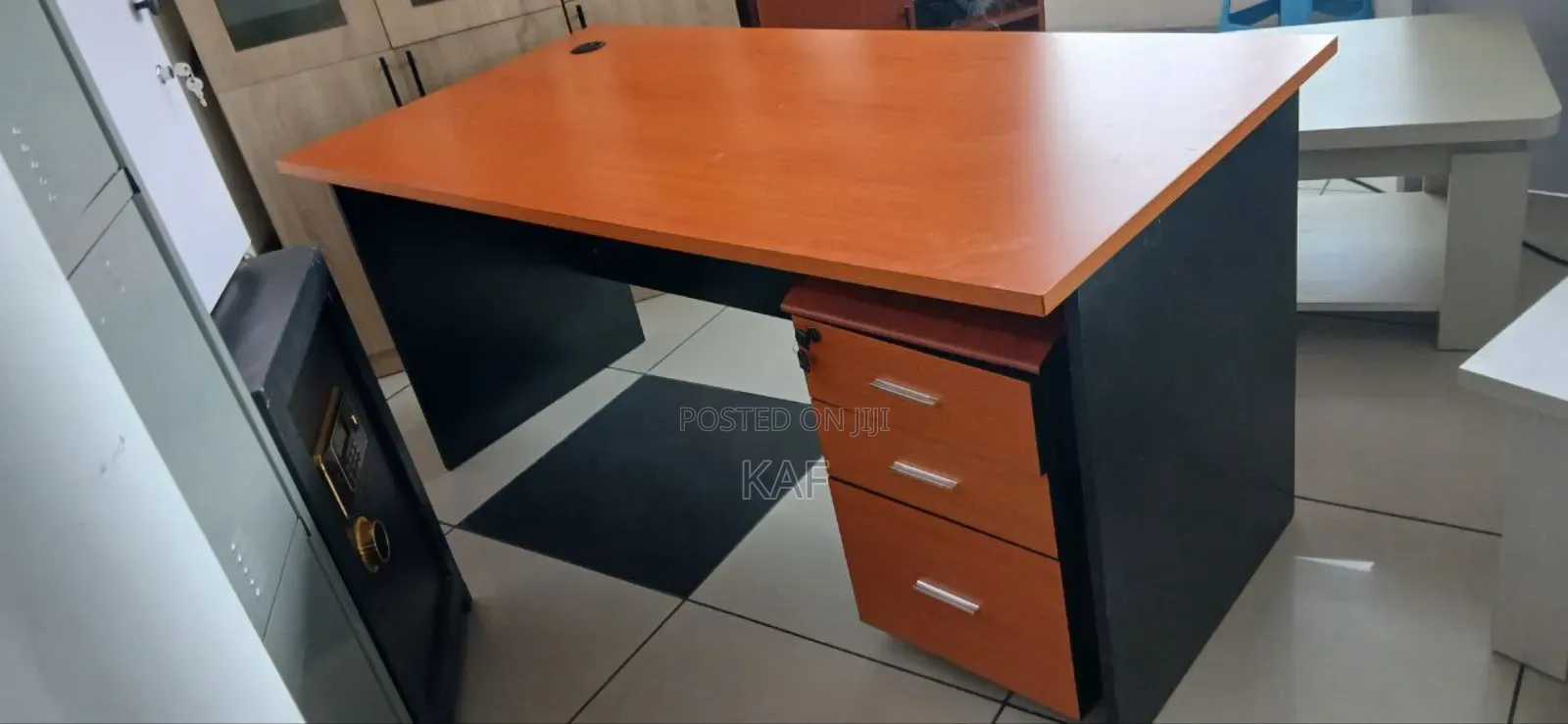 Office Table 160 Mobile Pedstal