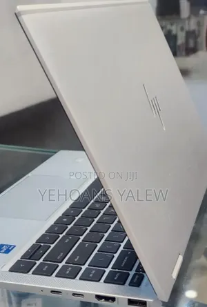 New Laptop HP EliteBook 1040 G8 16GB Intel Core i7 SSD 512GB