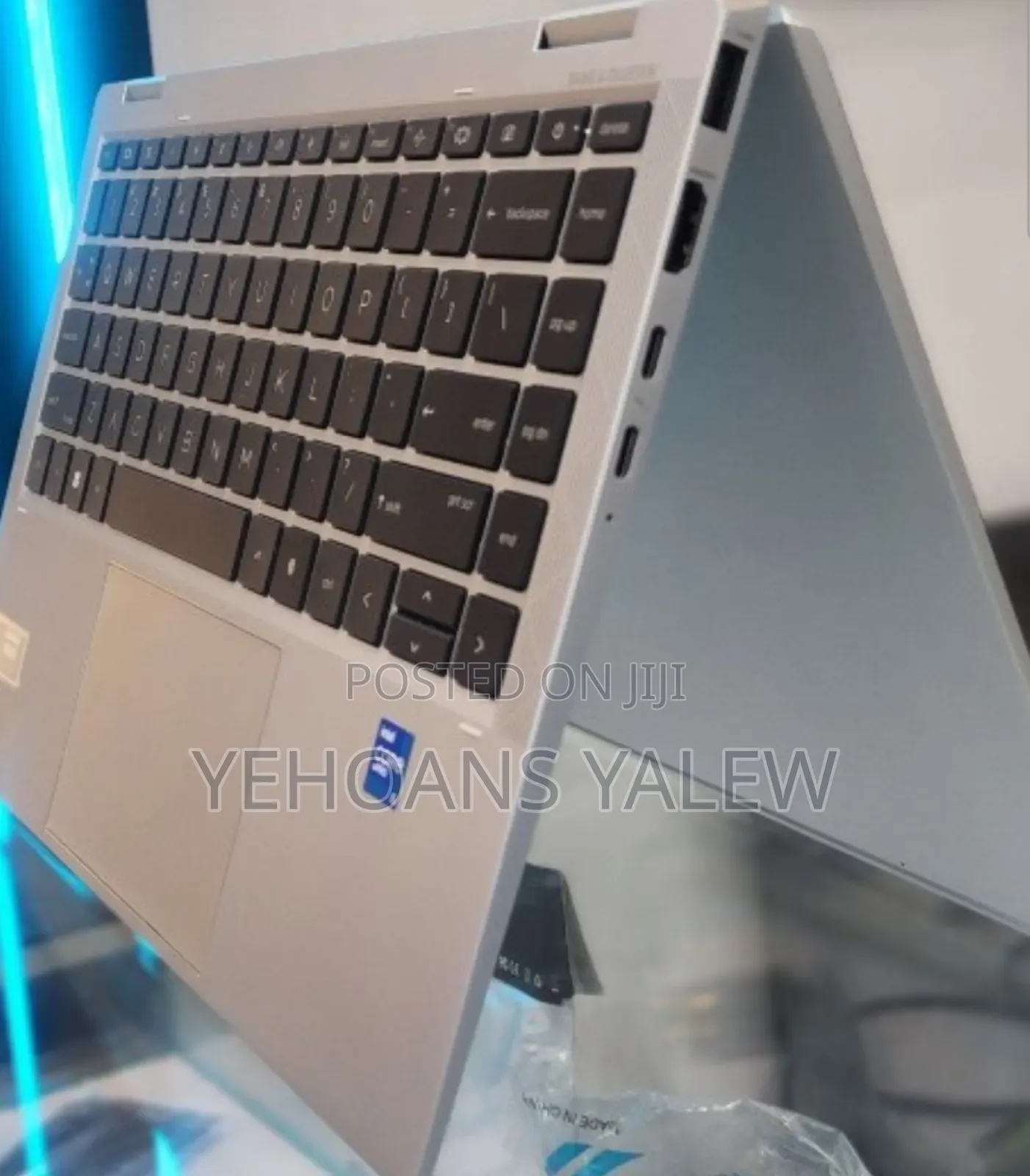 New Laptop HP EliteBook 1040 G8 16GB Intel Core i7 SSD 512GB